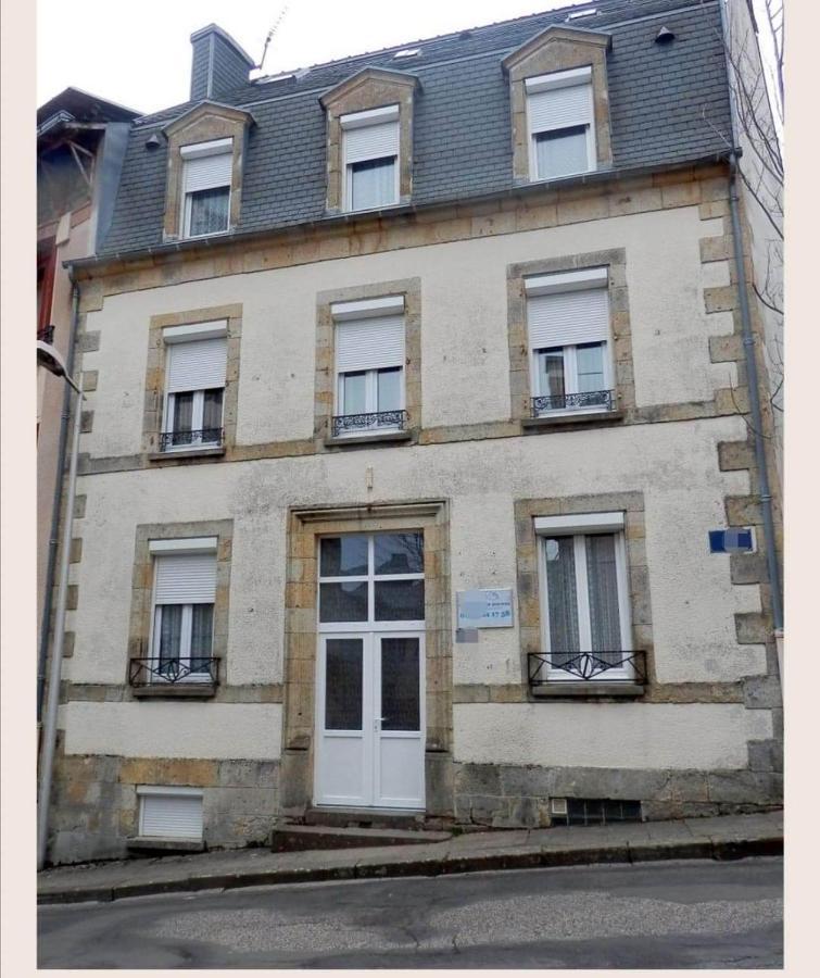 Apartamento Le Nid Douillet Industriel La Bourboule Exterior foto